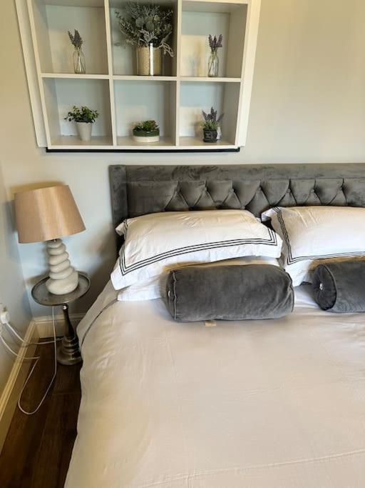 Beautiful Cotswold Couples Retreat Holiday home